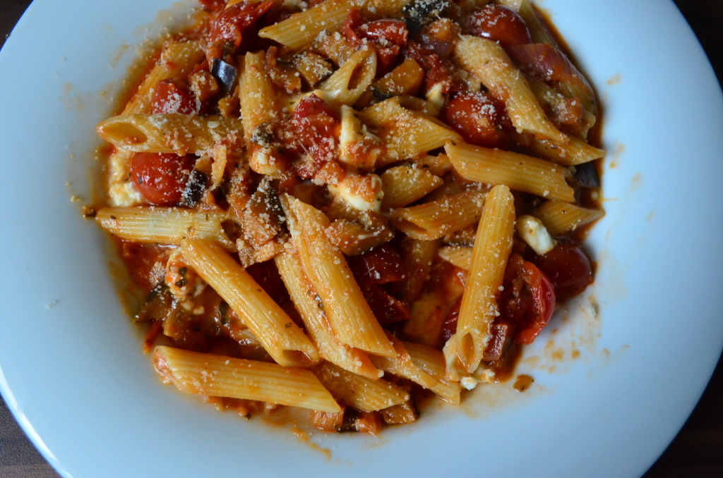 Tomaten-Aubergine-Sauce